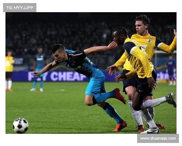 最新赛事亮点:球员之间的强力对抗 最新赛事亮点:球员之间的强力对抗