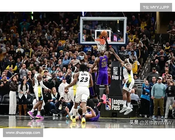 湖人队在关键时刻爆发,全队发挥出色 湖人队在关键时刻爆发,全队发挥出色
