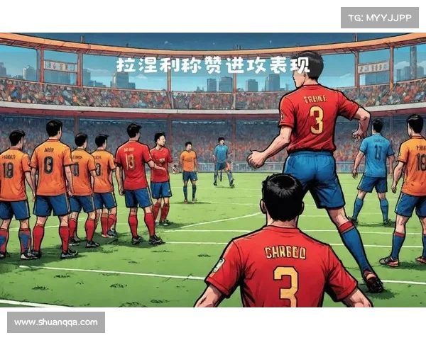 罗马球迷为球队加油助威，展现强大支持