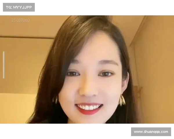 选秀大会惊现“静雨”,大方脑袋成全场焦点(静雨nba) 选秀大会惊现“静雨”,大方脑袋成全场焦点(静雨nba)