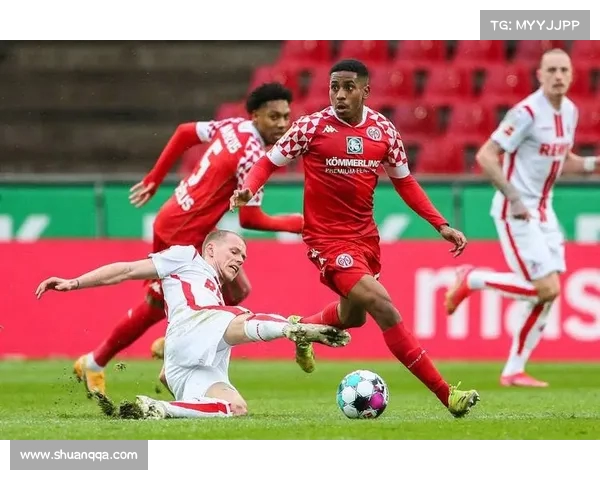 特表现出色，德甲赛季表现稳定