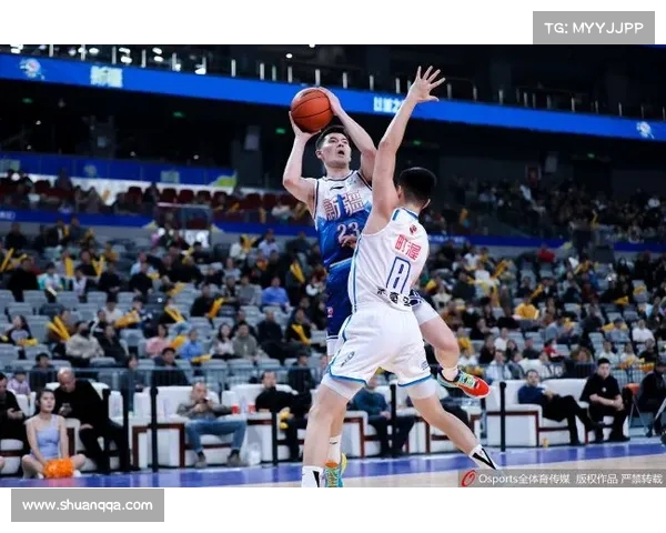 北控男篮有意引进特莱斯，记者透露双方已展开长时间接触(专访北控男篮)